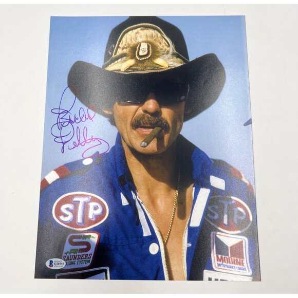 Richard Petty Signed Photo 11X14 Beckett COA NASCAR King - Picture 3 of 5